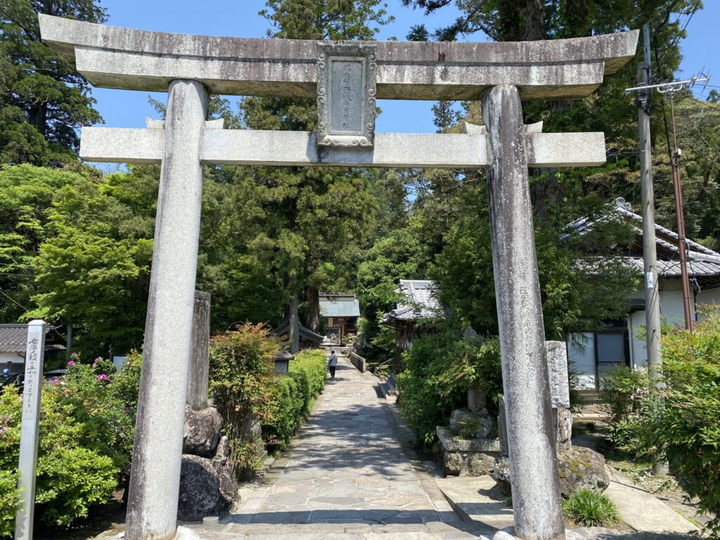宇奈岐日女神社